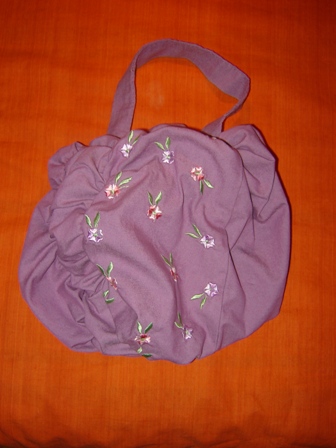 Fili & Lane: Borsa a palloncino, realizzata da Mariani Maria Agnese