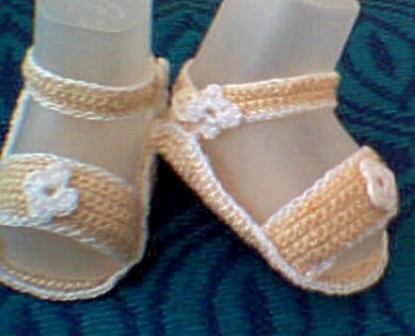 Fili & Lane: Sandaletti estivi per neonata, realizzati da Vivi
